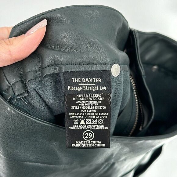 Blank NYC The Baxter Ribcage Straight Leg Faux Leather Pants Size 29 - Picture 11 of 11